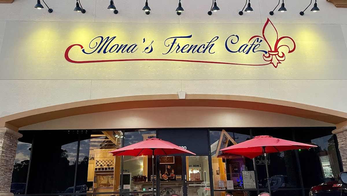 Mona’S French Café